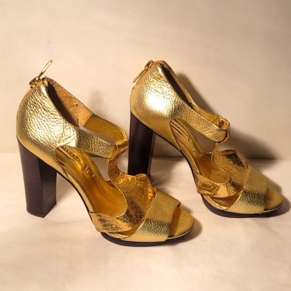 BCBG Maxazria leather open toe shoes - Picture 4 of 9